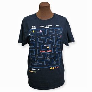 Pac-Man Graphic Tee | Retro Arcade Vibes | Size L